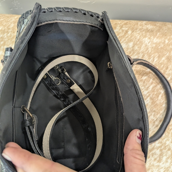 Black Floral Tooled Leather Satchel - Unbranded - Picture 6 of 6